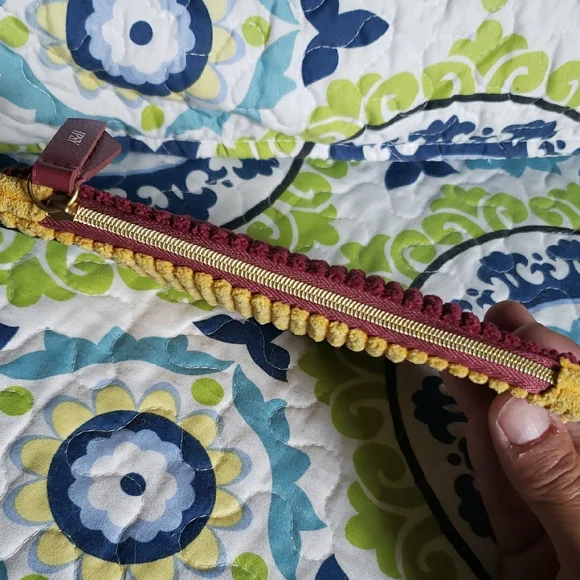 Ipsy Mustard Yellow Corduroy Cosmetic Bag - Picture 4 of 8